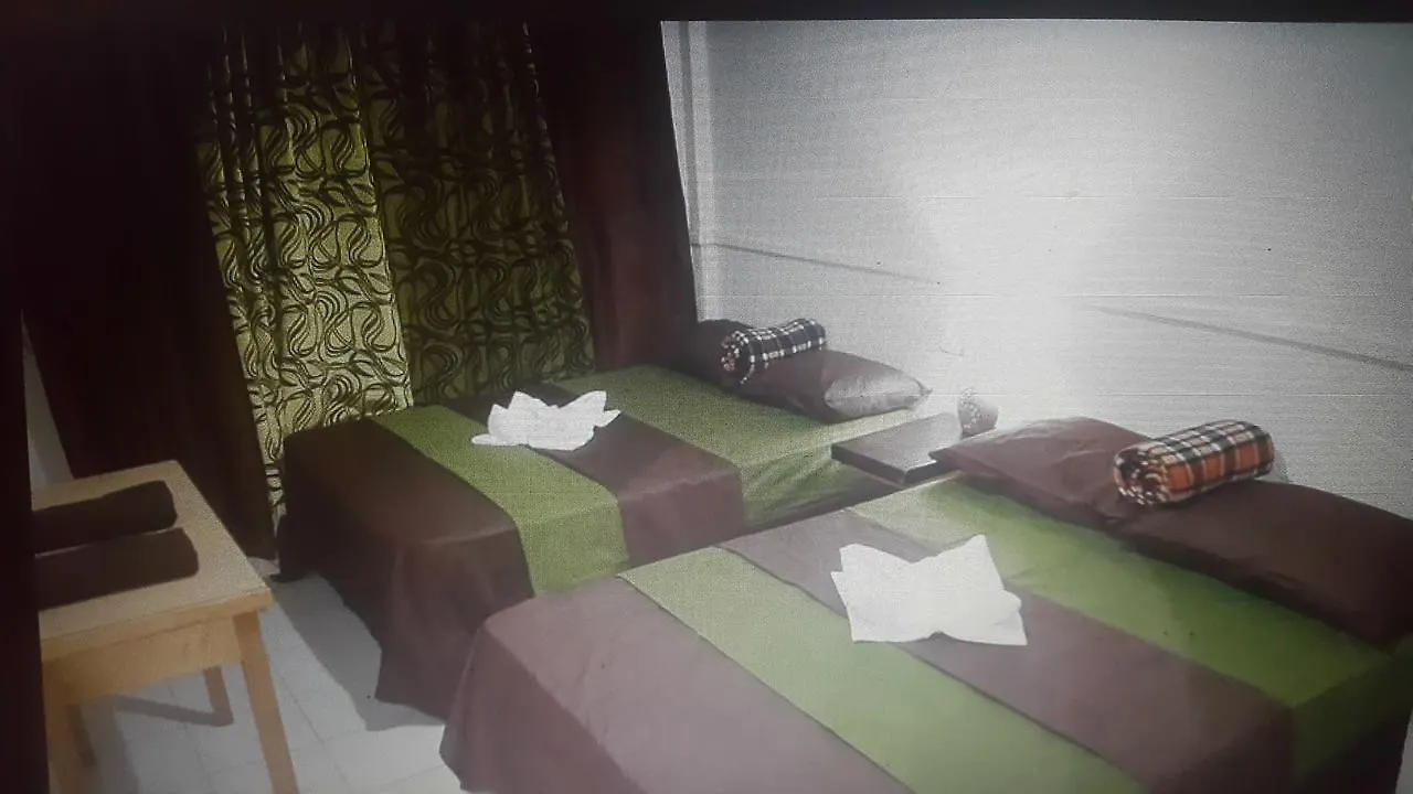 Tunapuna Bnb Guest House 0*,
